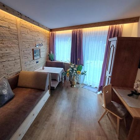 Ferienwohnungen Am Laerchenweg Sexten Ngoại thất bức ảnh